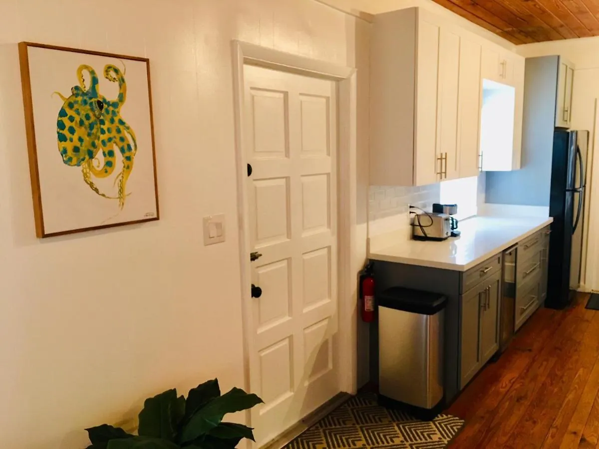Bimini Seaside Villas - Green Cottage With Bay/Marina View Alice Town  Holiday home Alice Town (North Bimini)
